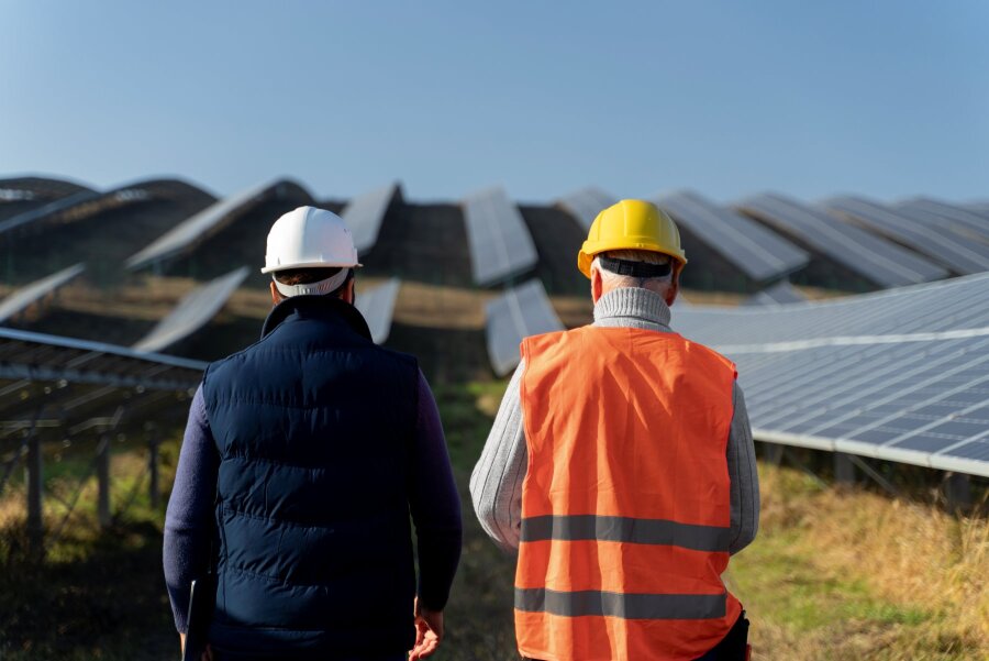 Legal Aid Sues Solar Panel Companies for Fraud