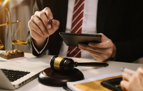 CÔNG TY LUẬT MMT & PARTNERS - MMT & PARTNERS LAW FIRM