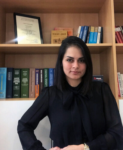 Адвокат Мариела Великова