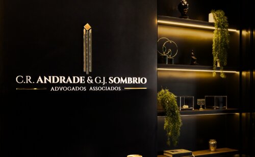C.R. Andrade & G.J. Sombrio Advogados Associados