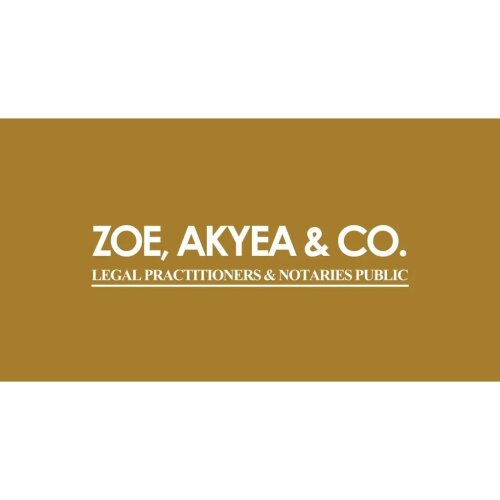 ZOE, AKYEA & CO. Logo